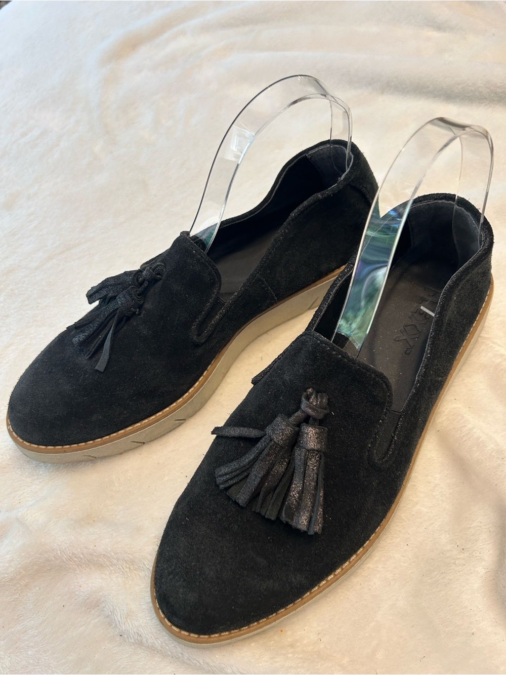 THE FLEXX Black Suede Tassel Slip-On Loafers